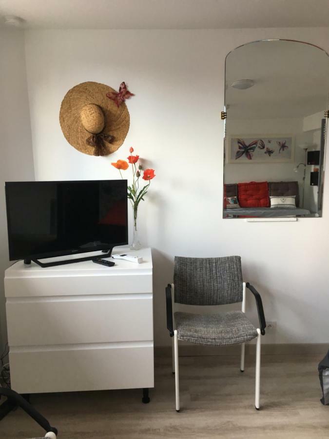 Le Clemenceau Apartment Peronne  Exterior photo